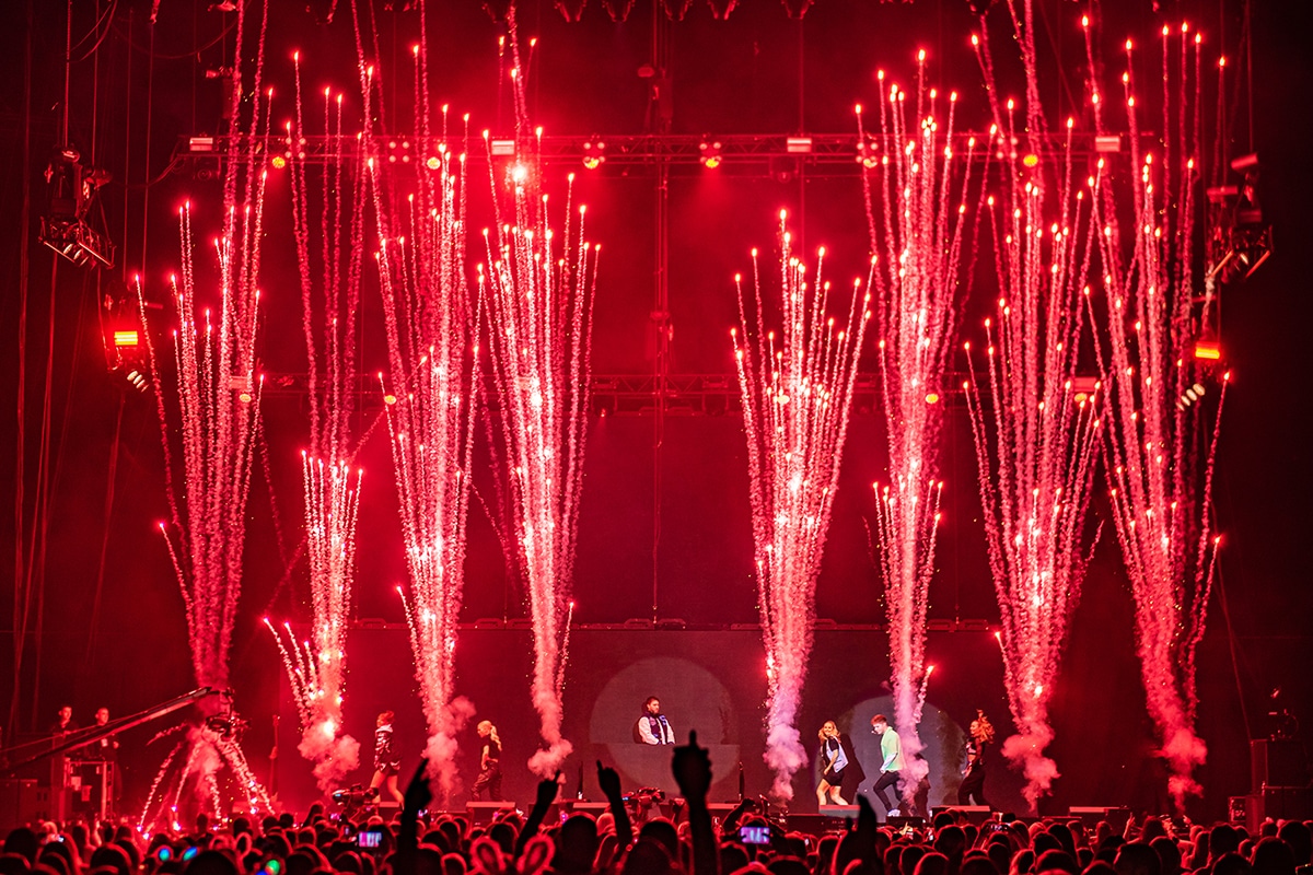 KISS FM, WEMBLEY ARENA – EMO