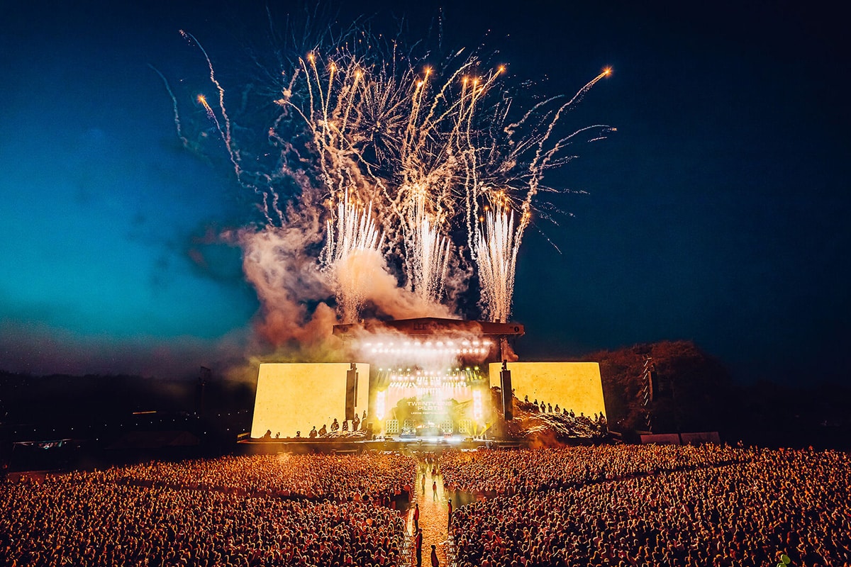 LEEDS & READING 2019