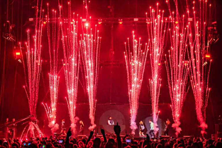 Stage Pyro - Photo 2